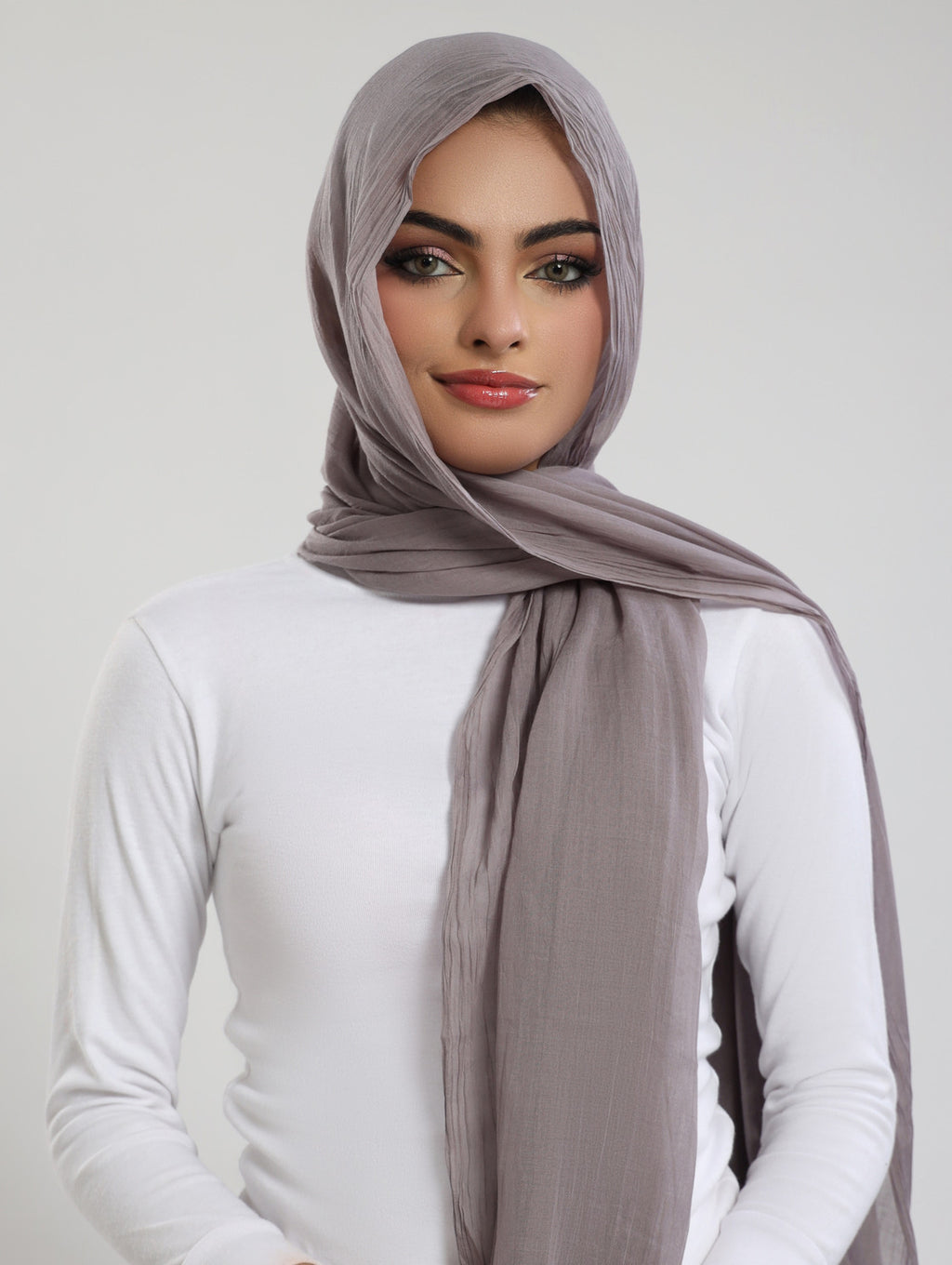 Airy Bamboo Lawn Hijab - Misty Grey