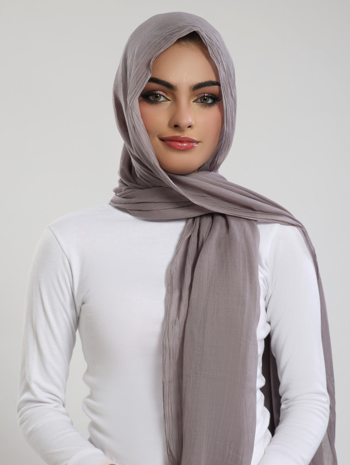 Airy Bamboo Lawn Hijab - Misty Grey