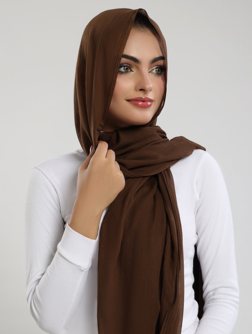 Airy Bamboo Lawn Hijab - Deep Cocoa