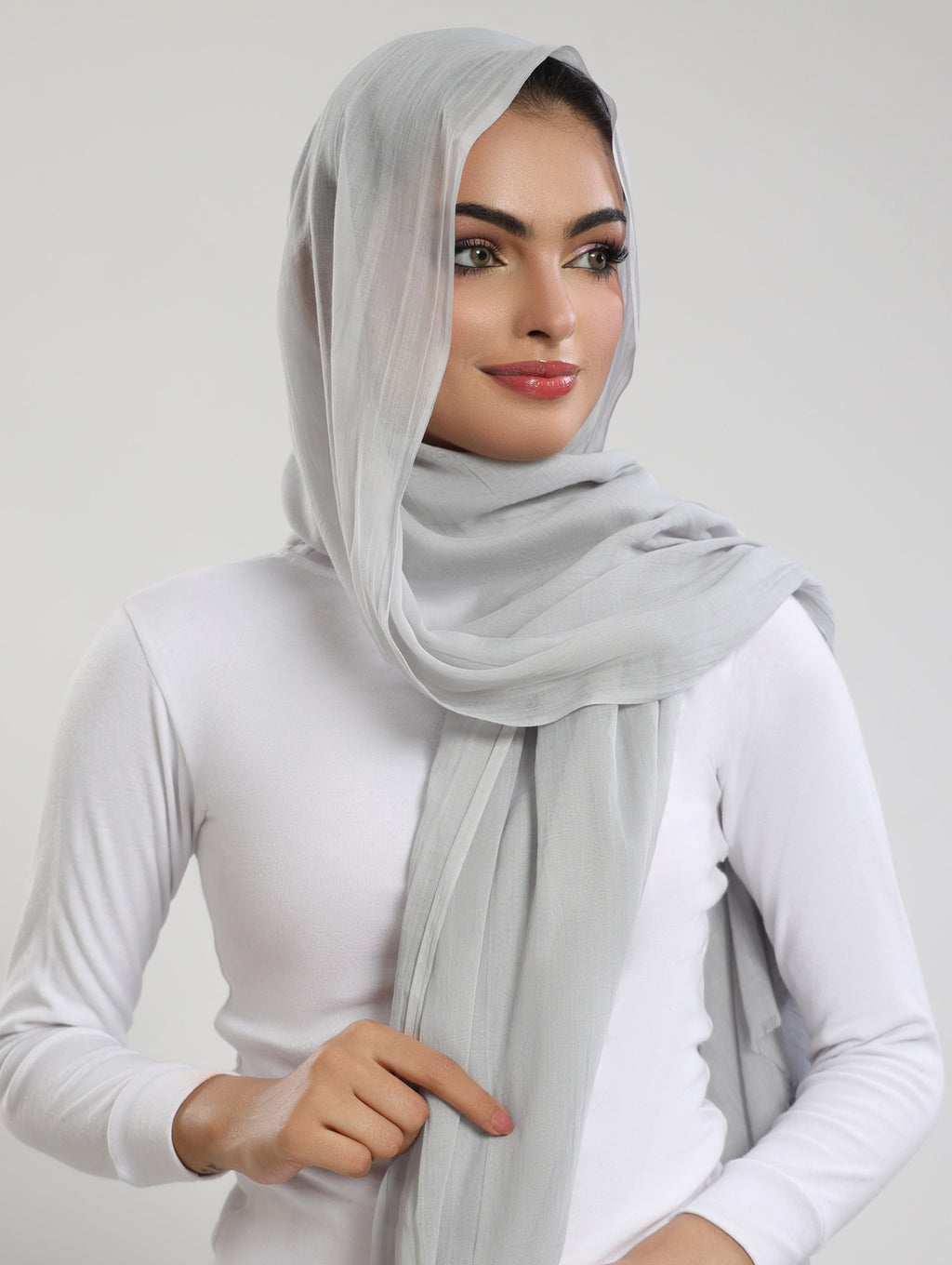 Airy Bamboo Lawn Hijab - Silver Grey