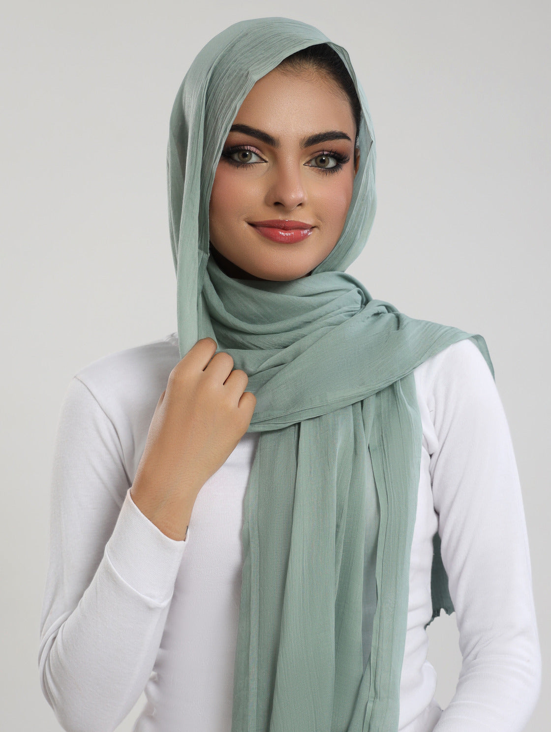 Airy Bamboo Lawn Hijab - Seafoam