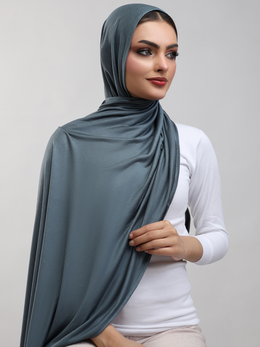 Bamboo Jersey Hijab - Angel Dust