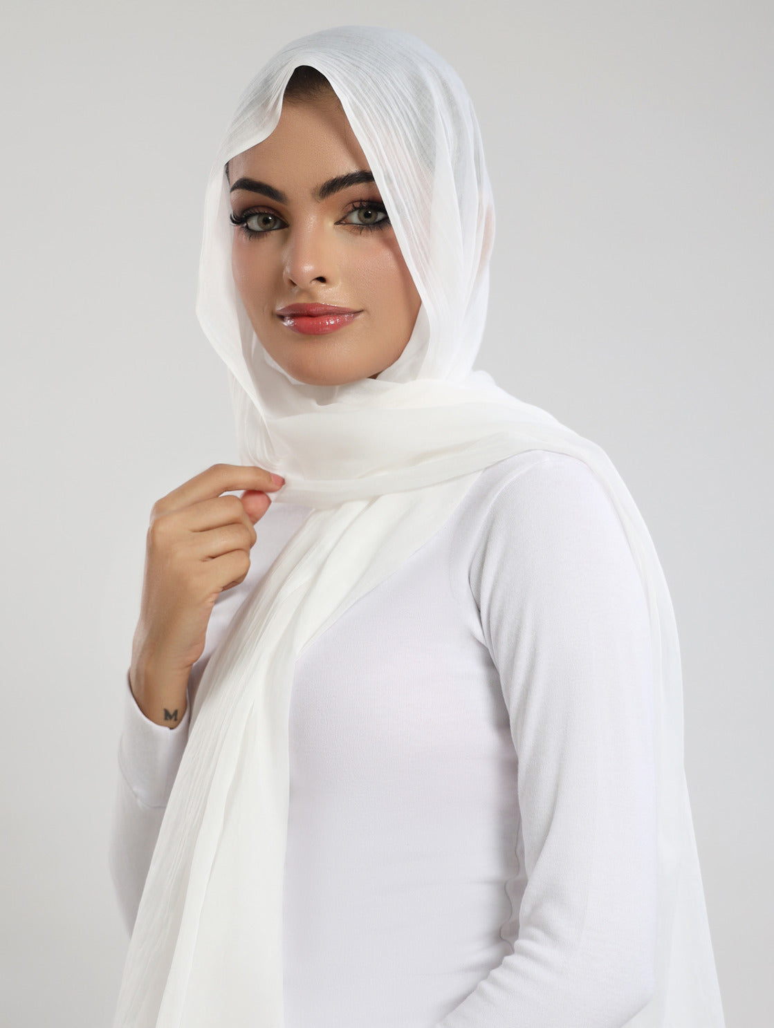 Airy Bamboo Lawn Hijab - Pearl White