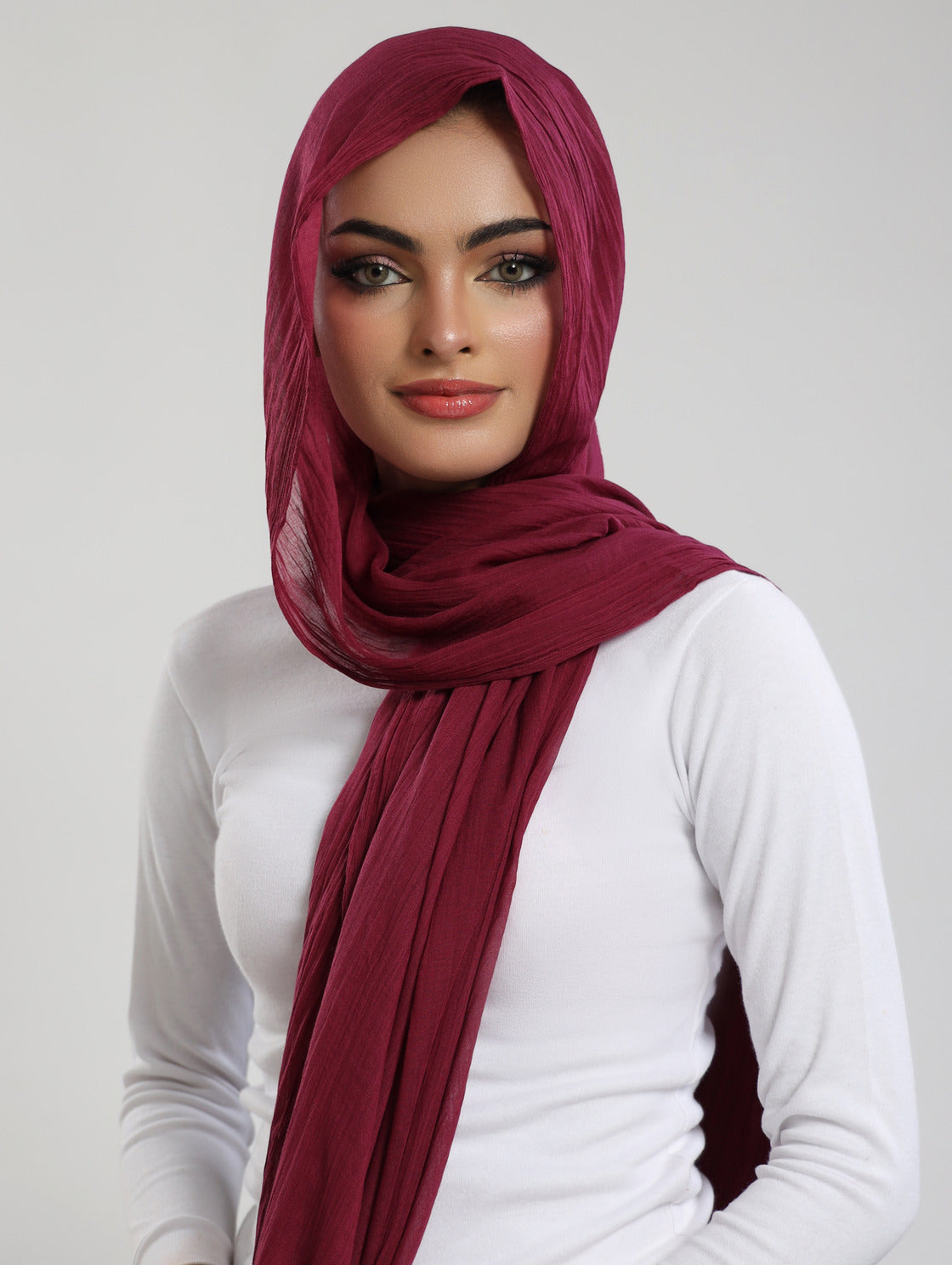 Airy Bamboo Lawn Hijab - Burgundy