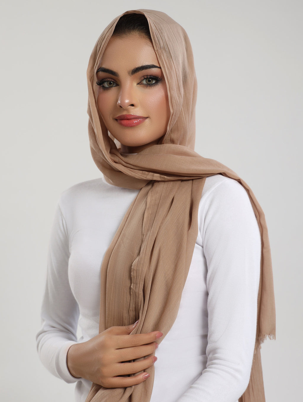 Airy Bamboo Lawn Hijab - Soft Biege