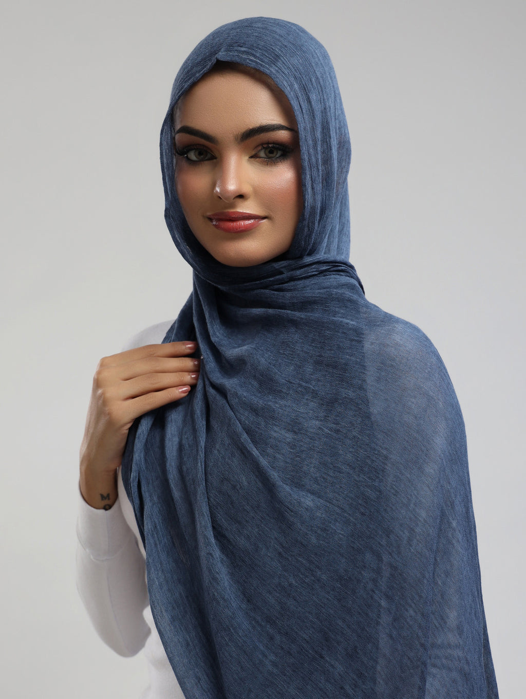 Easy Crinkle Hijab - Charcoal Blue