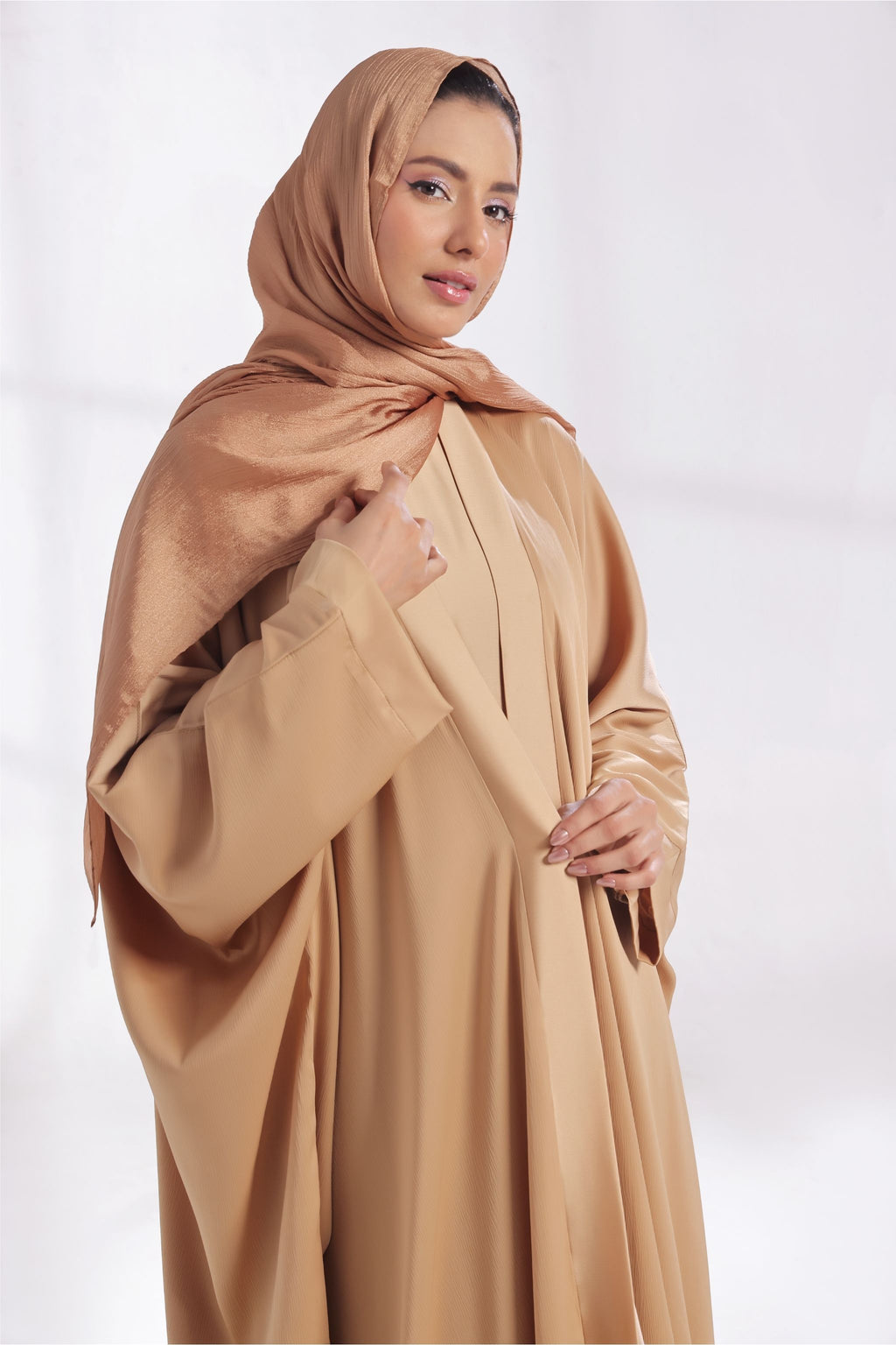 Luxe Layer Farasha Cut Abaya - Classic Beige