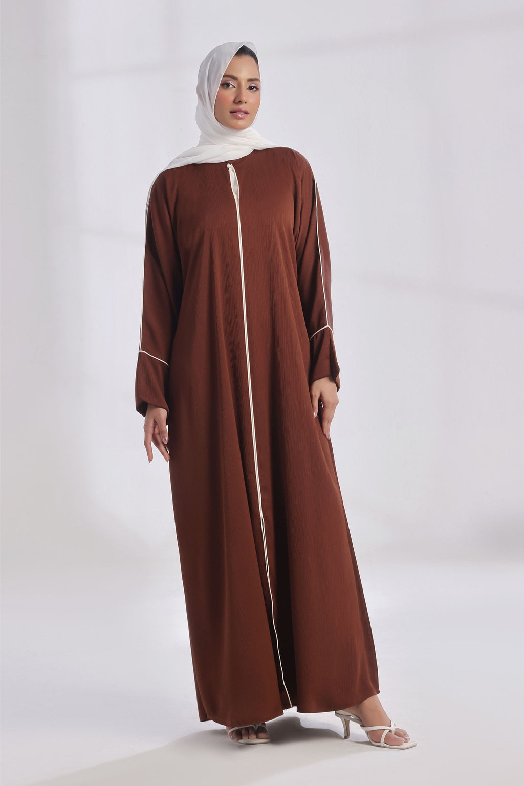Everyday Staple Slit-sleeved Abaya - Cocoa Brown