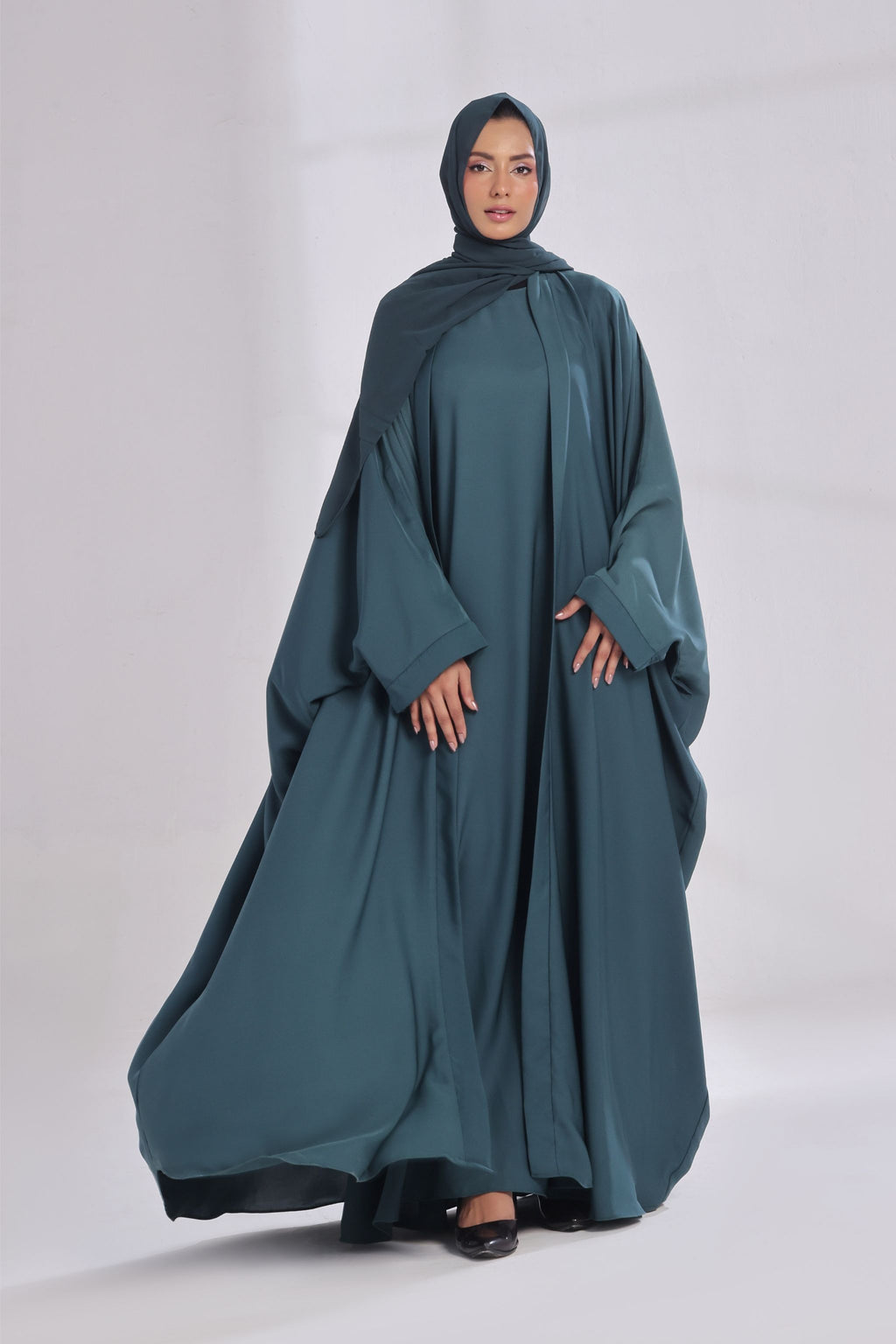 Luxe Layer Farasha Cut Abaya - Teal