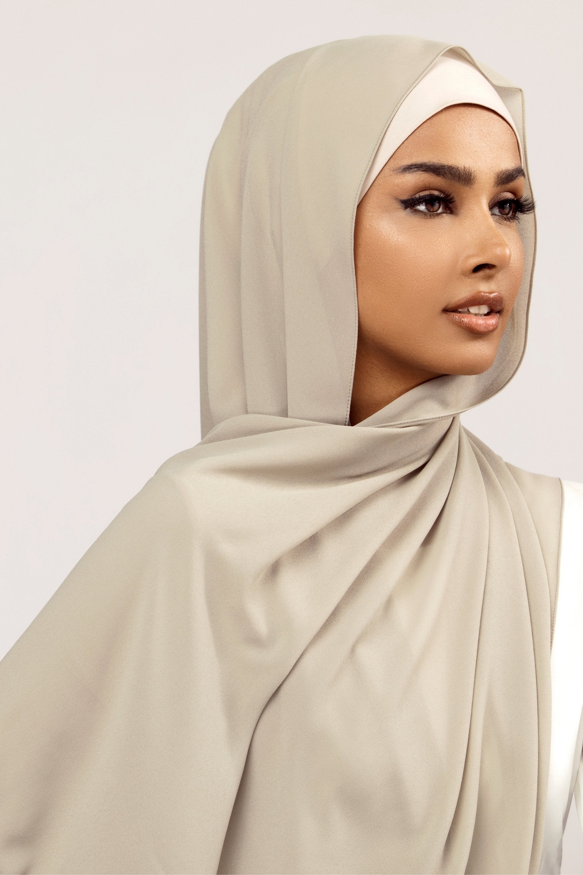 Plain Georgette - Pistachio Grey