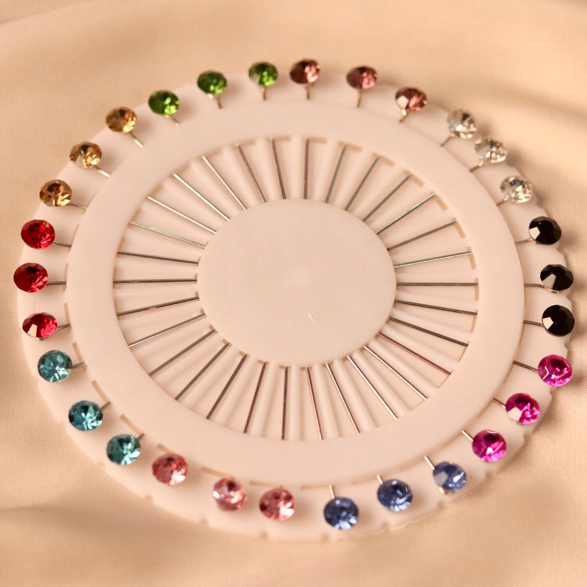 Multi Crystal Pin Wheel – Hijab Heaven Co