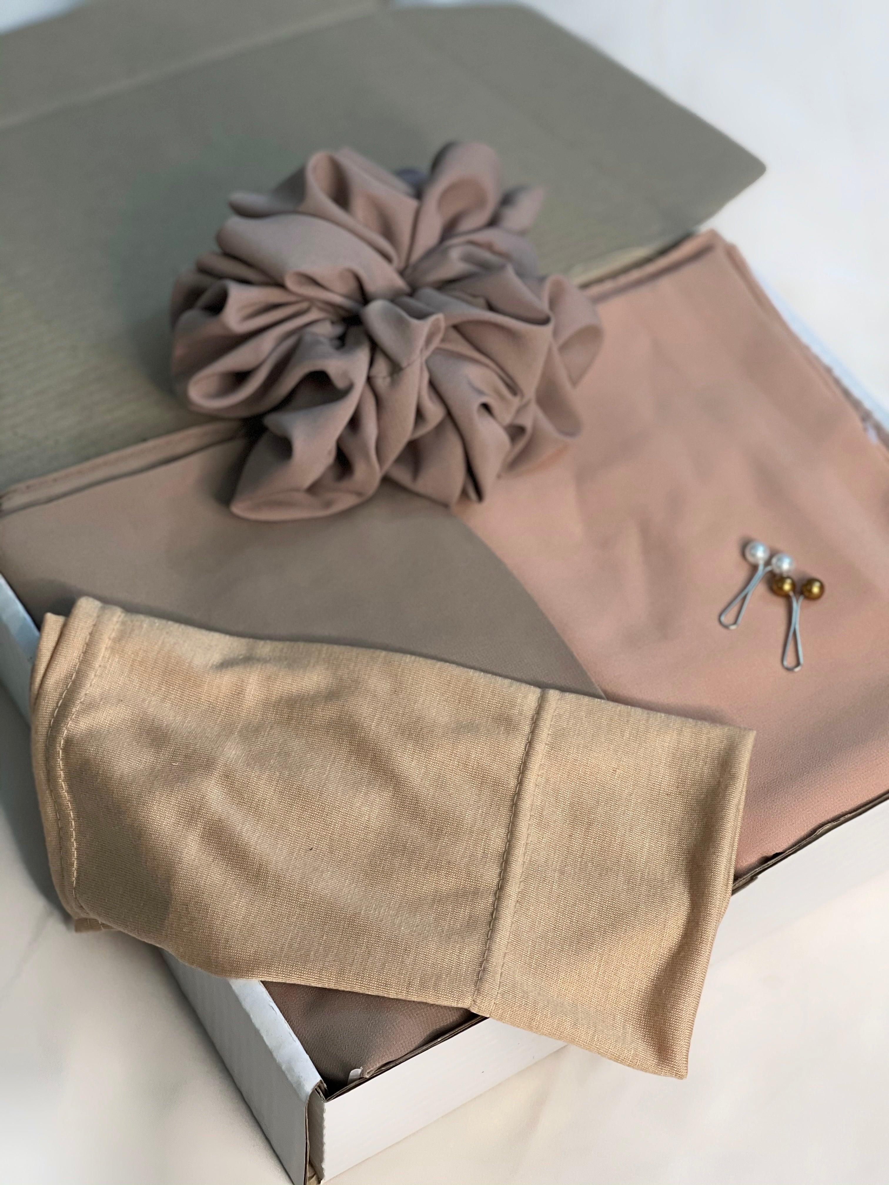Hijab Gift Set - Warm Nude